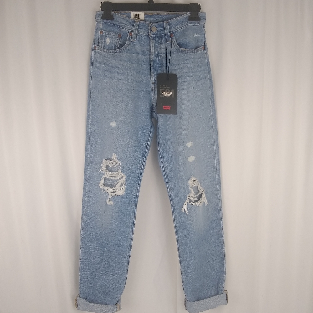 NEW Levi's 501 Distressed Straight Leg Crop Jeans - Picture 6 of 8